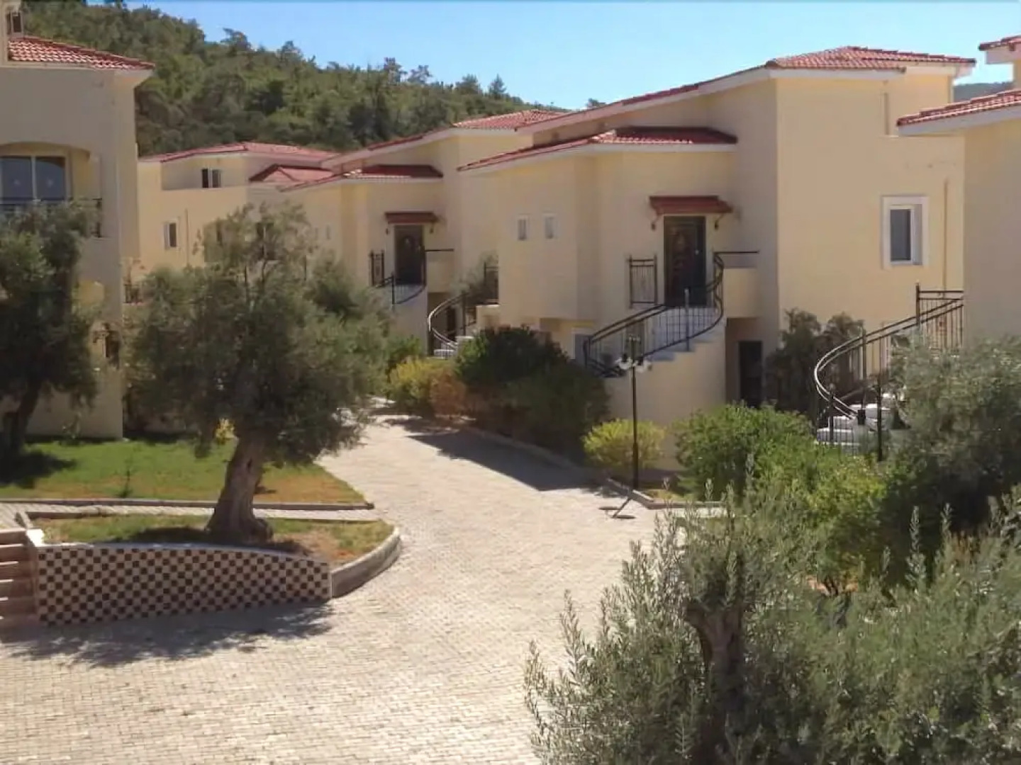 A Touch of Paradise Resort