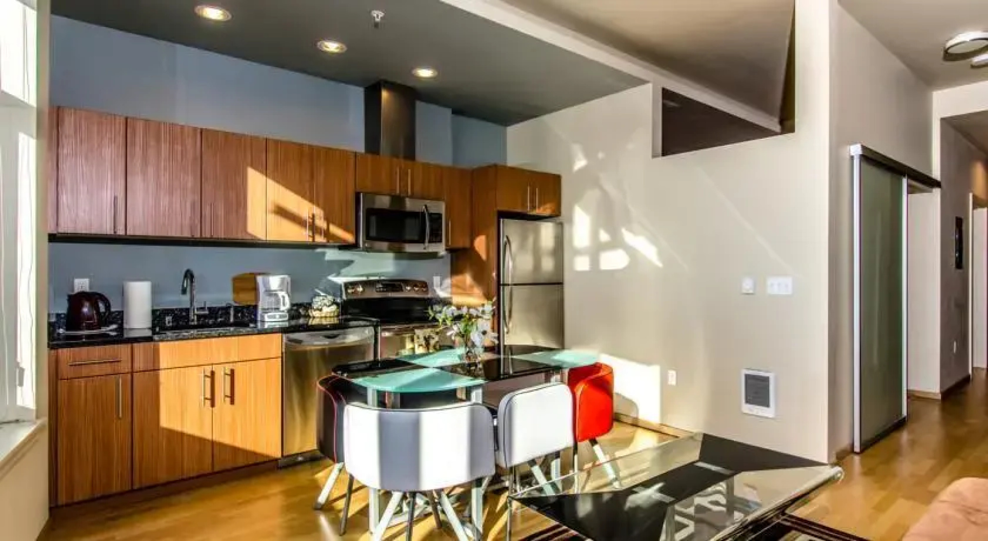 Space Needle Apartment