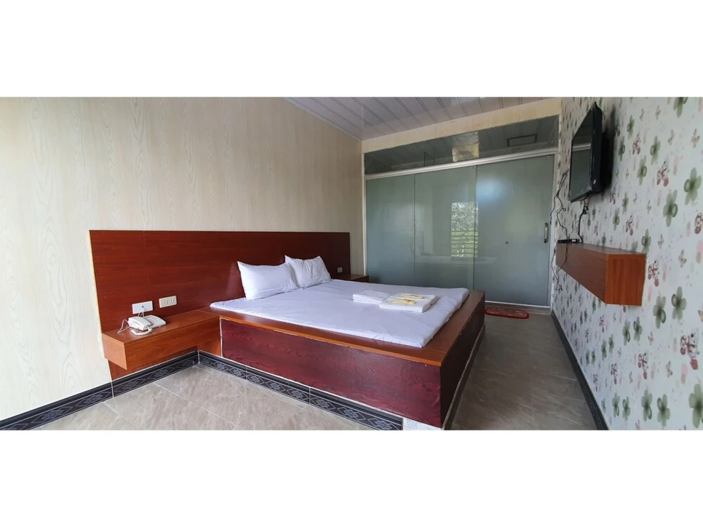 OYO 585 Dragon Pod Hotel And Resort