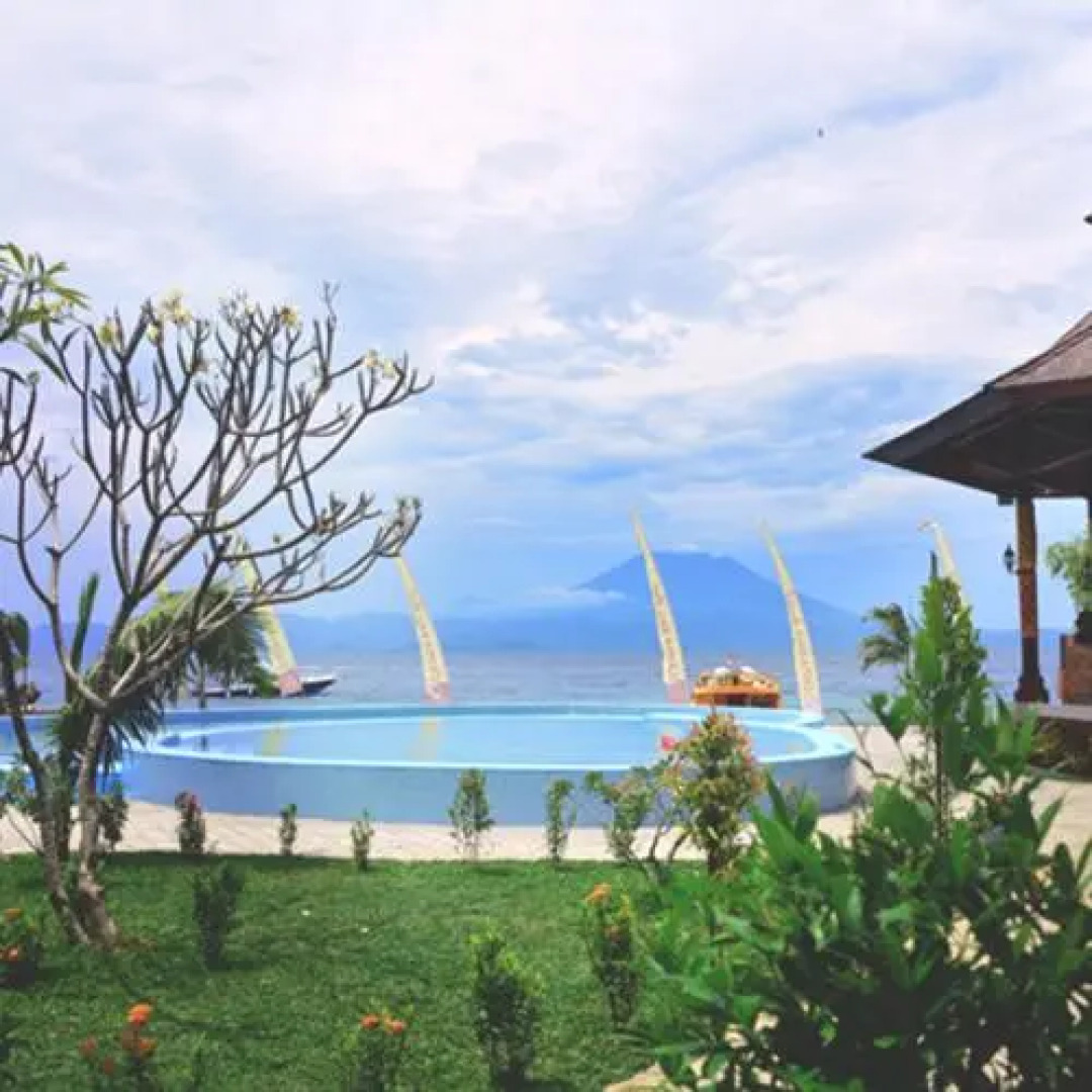 Caspla beach hotel resto and bar