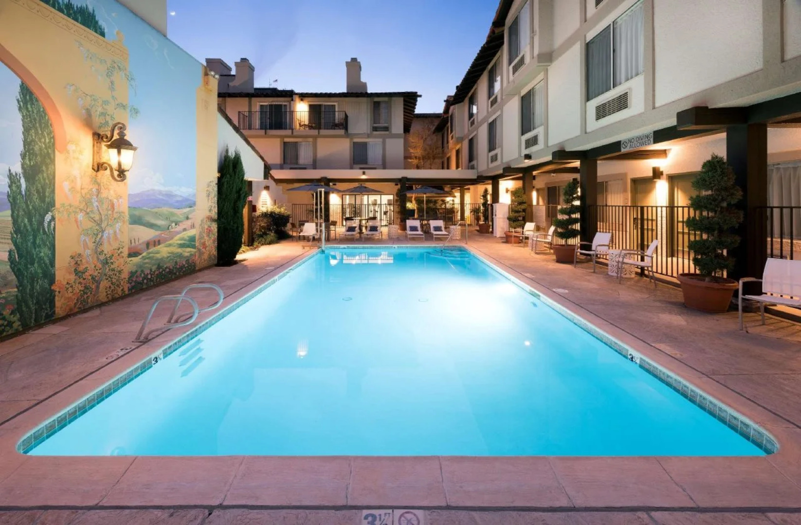 Doubletree by Hilton Campbell - Pruneyard Plaza