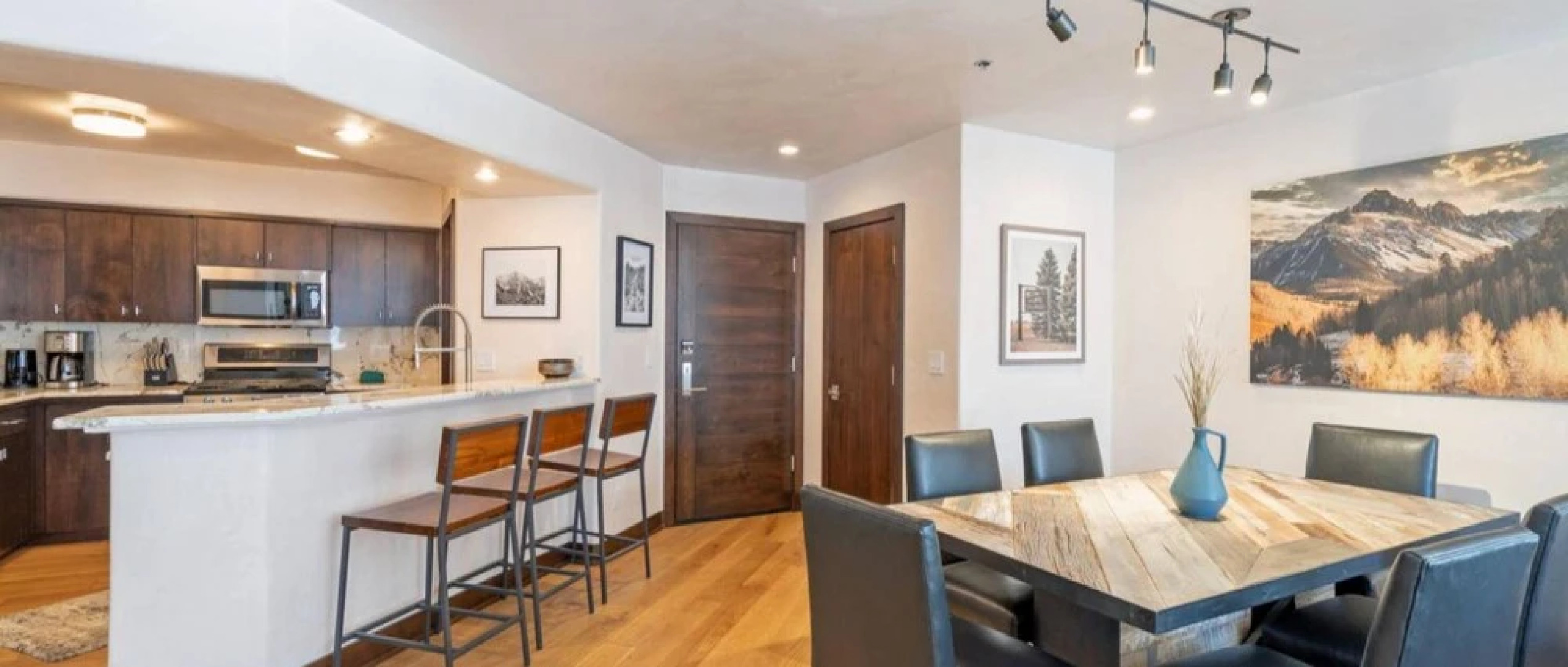 Centrum 304 by Exceptional Stays