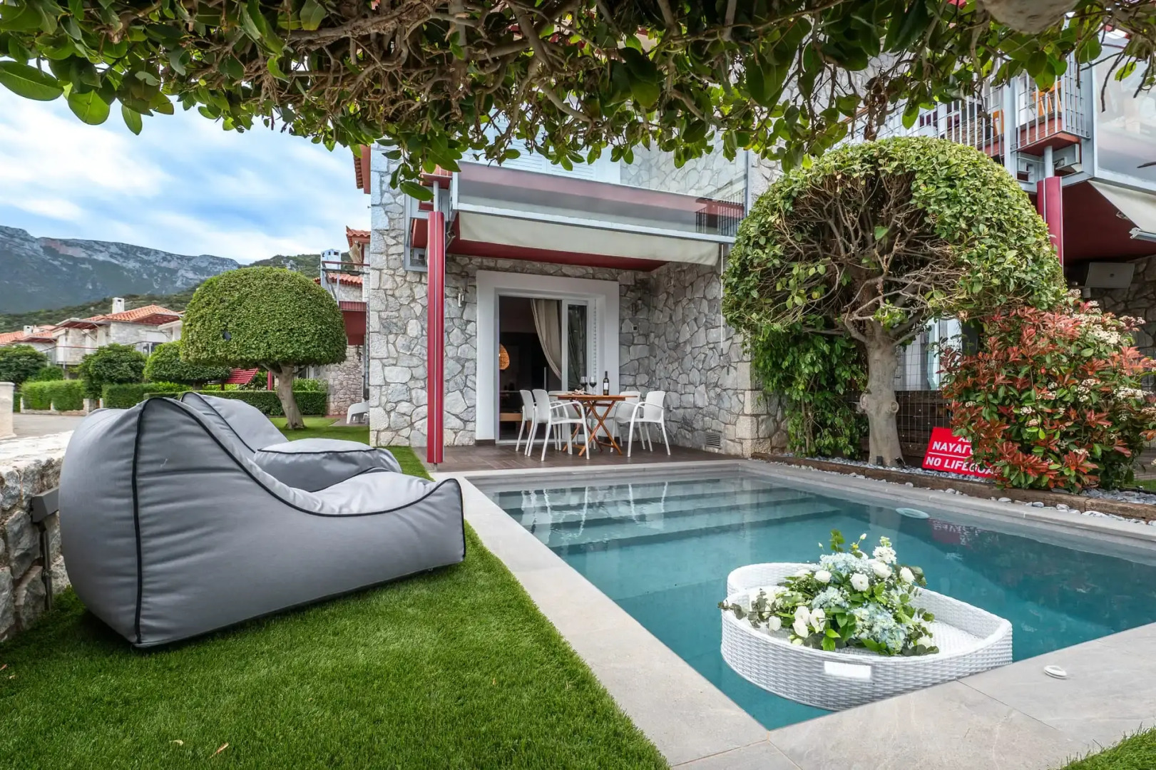 Tyros Boutique Houses