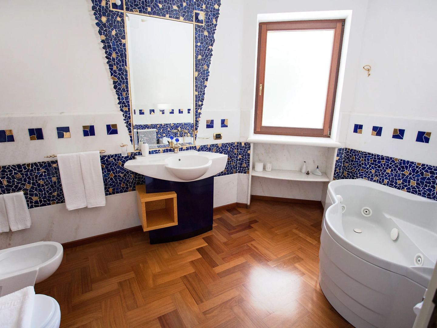 Incoronata - LE07505291000003072