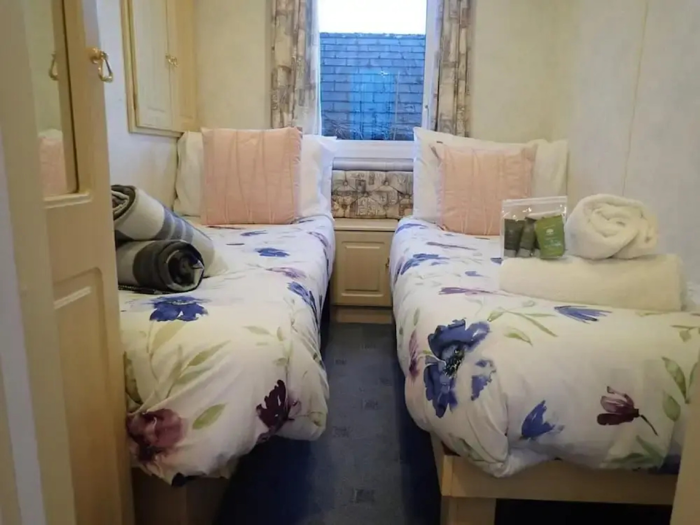 Millpond Chalet Retreat in Machynlleth