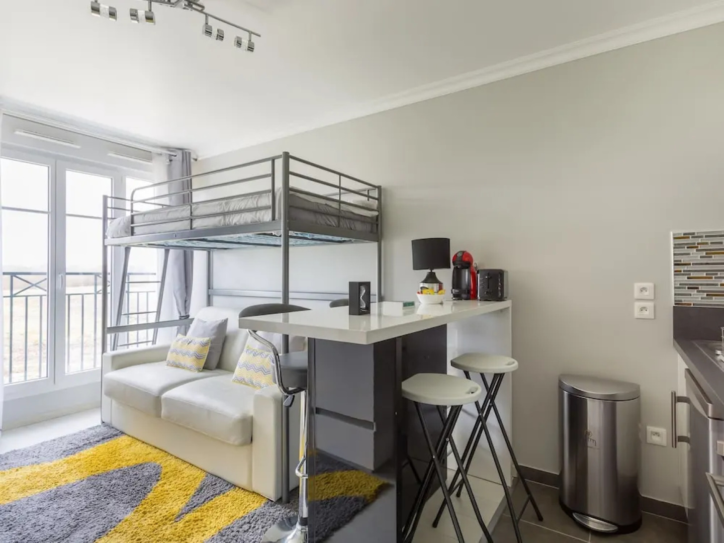 123home - The Premium Studio