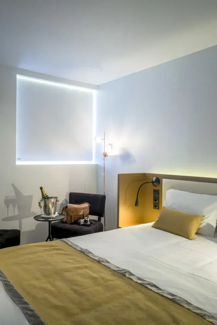 The Originals Boutique, Hôtel Auberge du Forgeron, Lille Sud