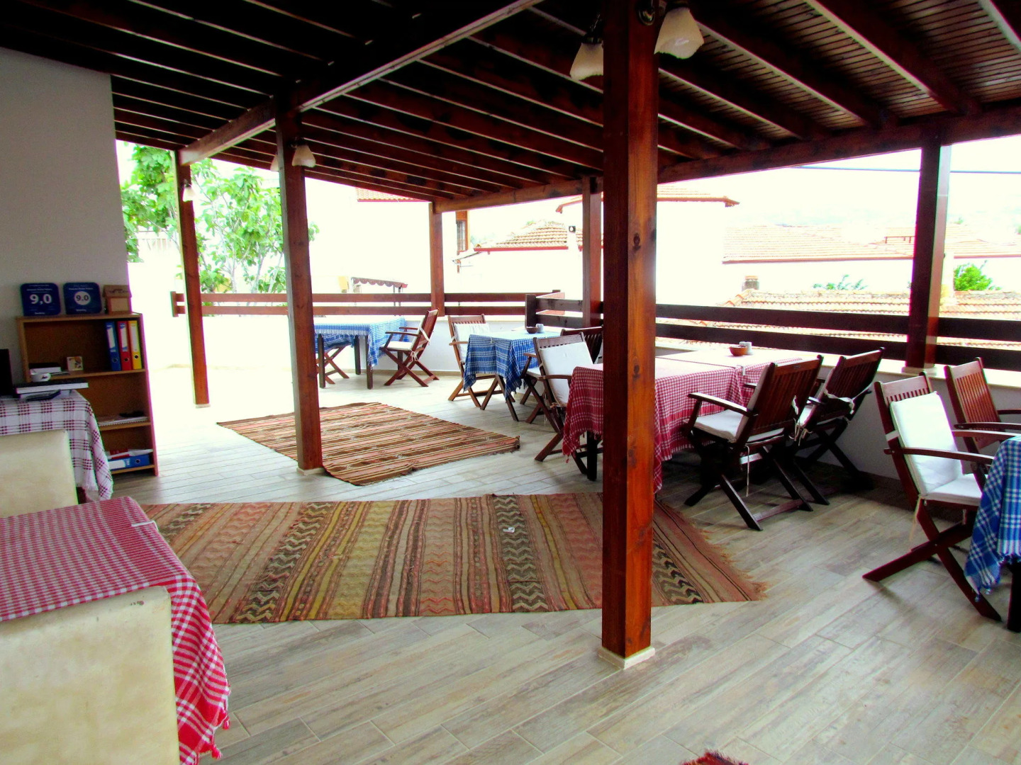 Amazon Petite Palace