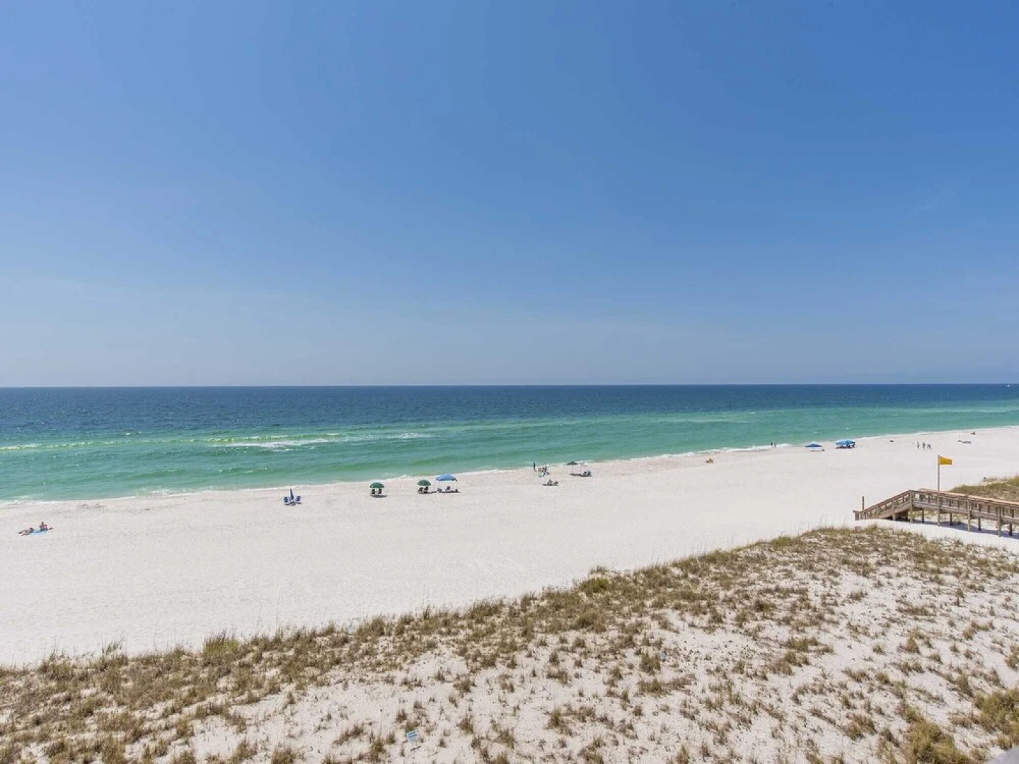 Sundunes Condominium