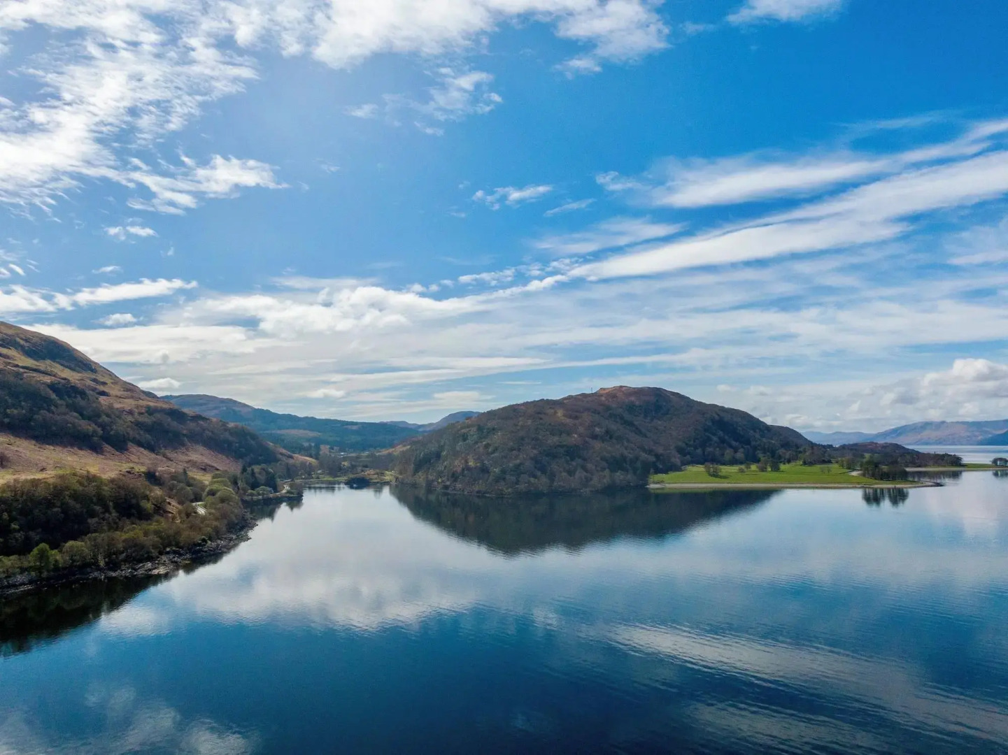 Holly Tree Hotel, Swimming Pool & Hot Tub