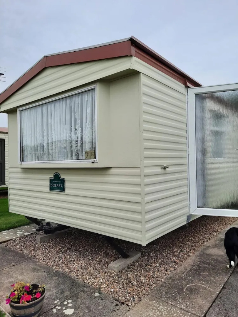 Beautiful 3-bed Static Caravan in Skegness