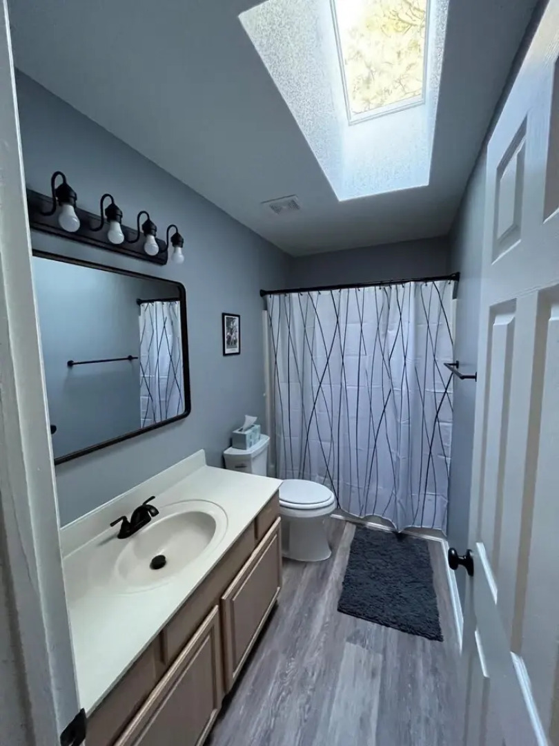 860 Monticello Drive