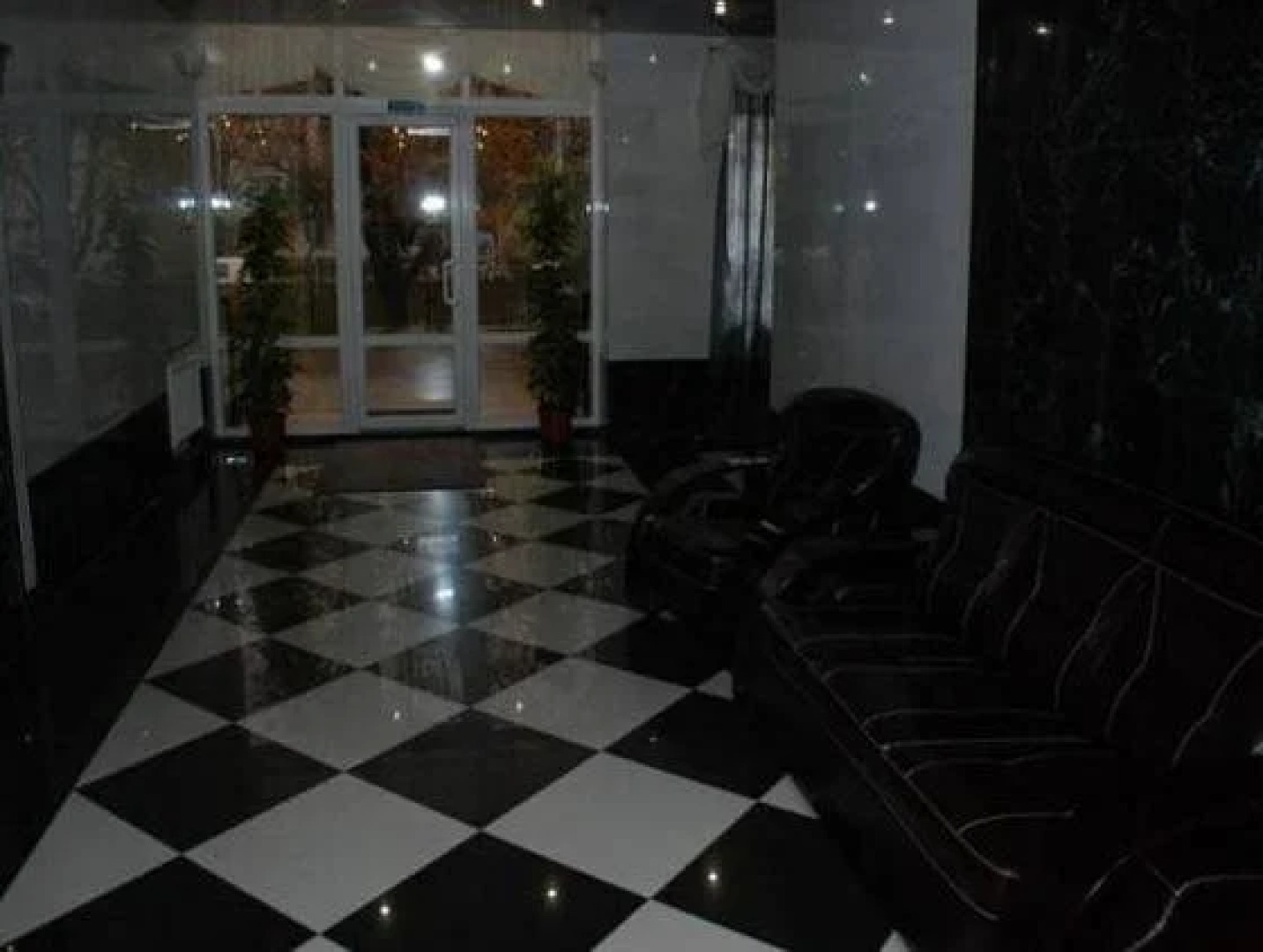 Гостиница Статус