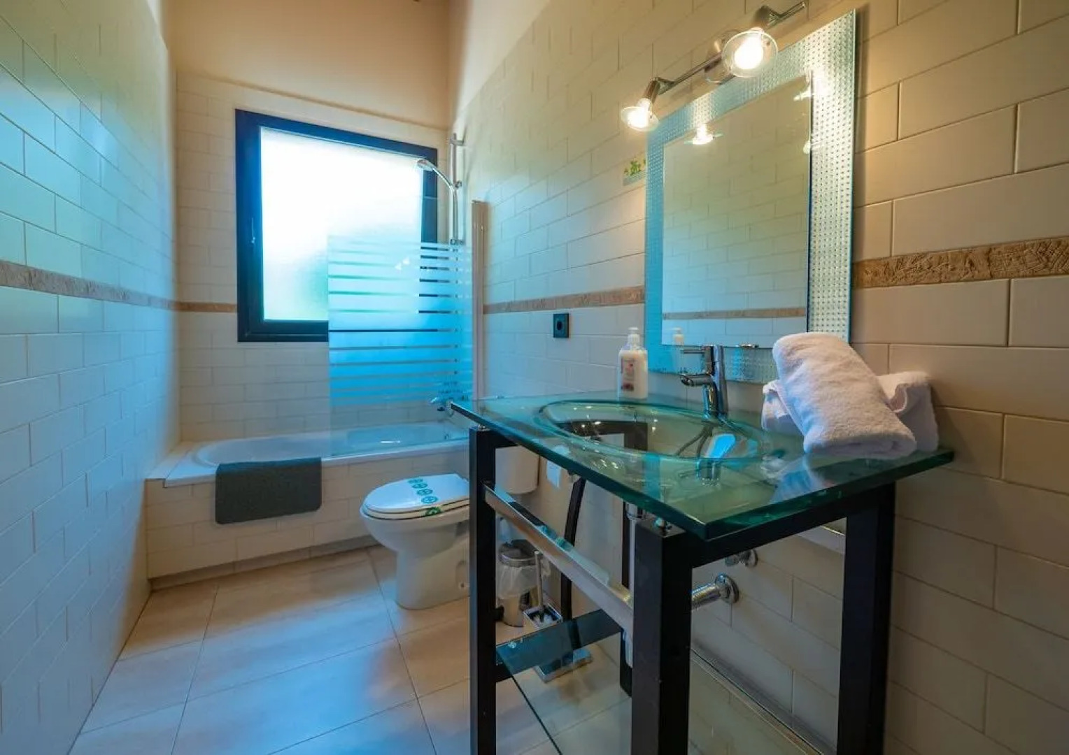 Villa con 2 piscinas