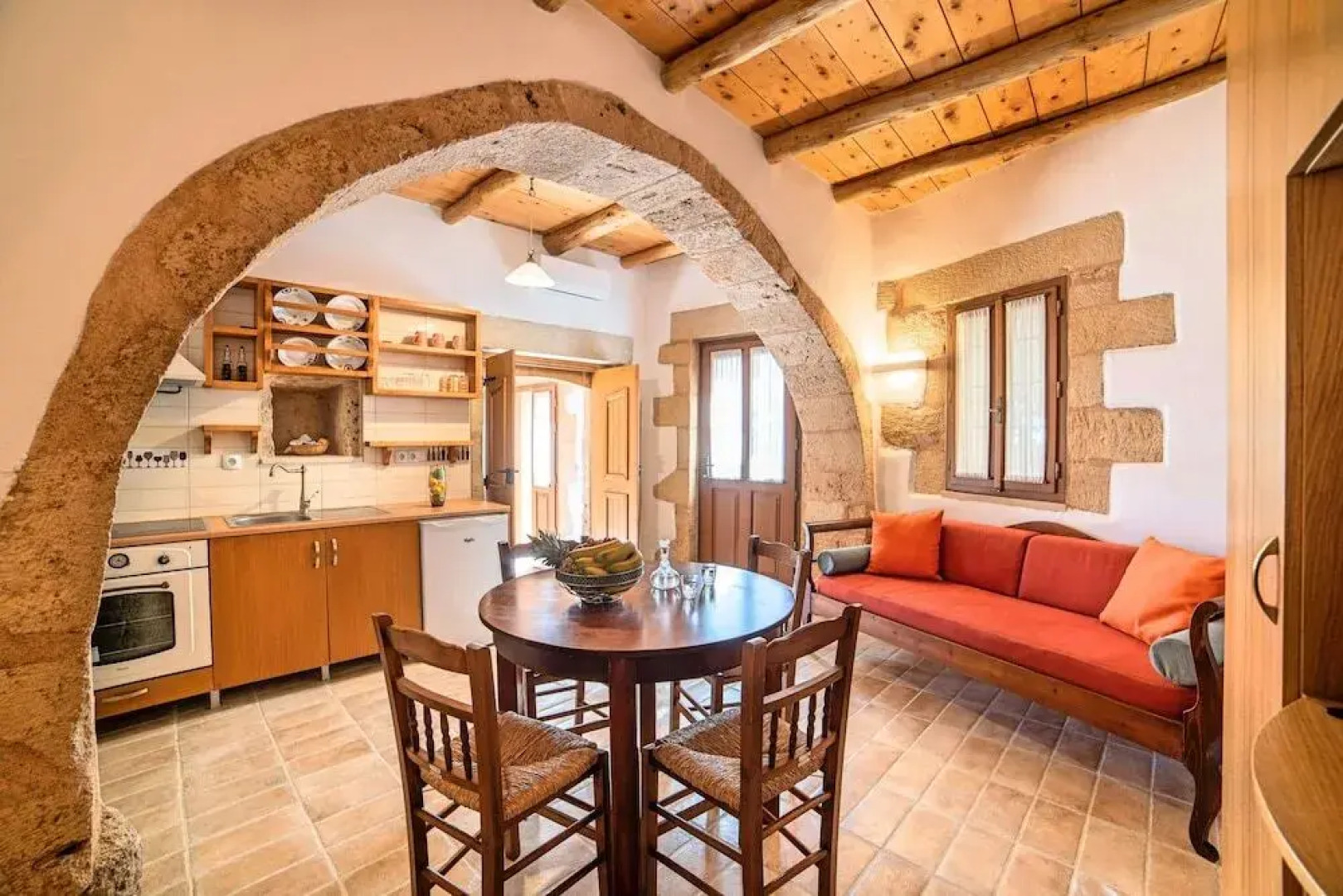 Captain Antonis, Traditional House Close To Chania