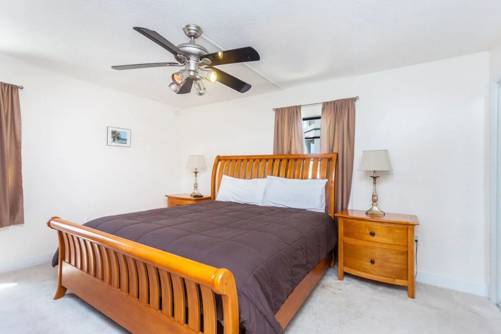 Beachcomber 301 2 Br condo by RedAwning