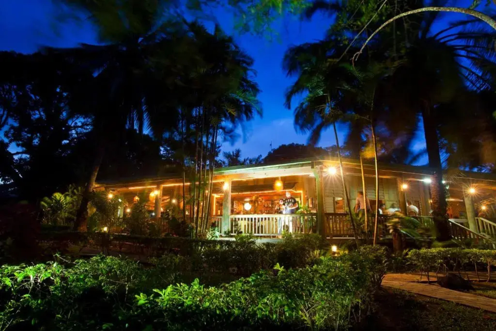 Tufi Resort