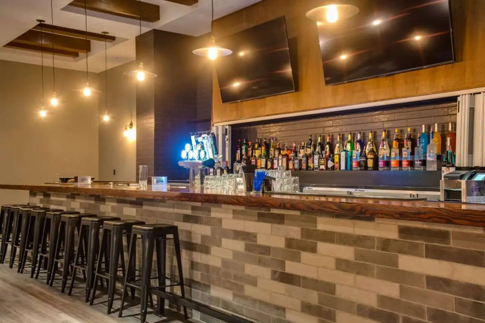 Peavine Inn And Suites High Prairie