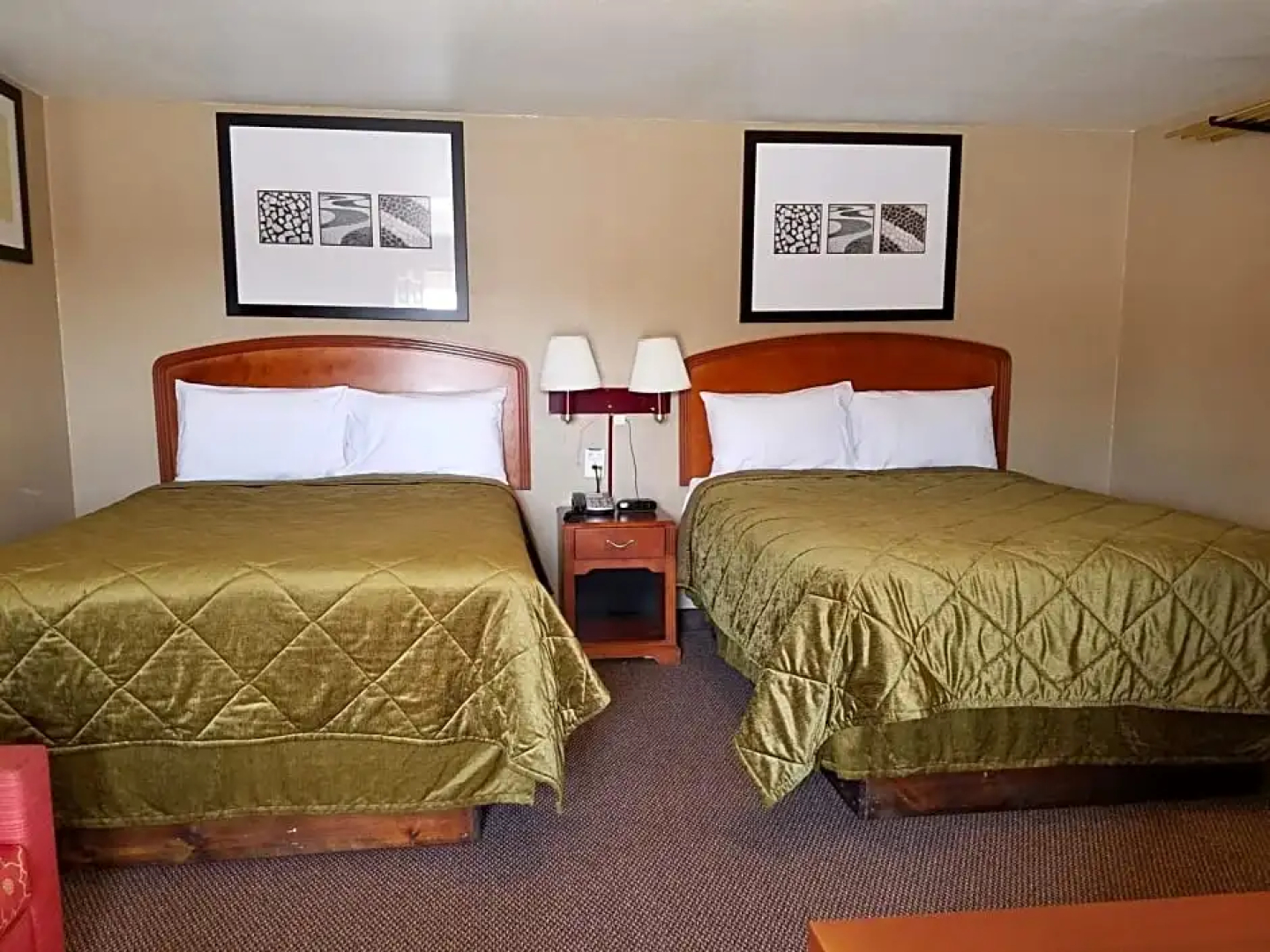 Budget Inn