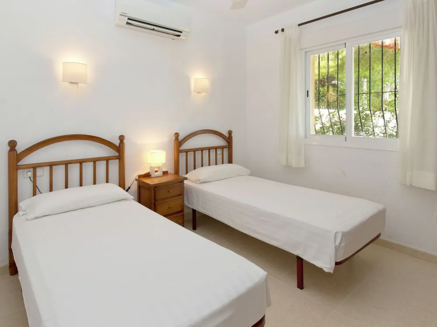Beautiful Holiday Villa With Private Swimming Pool in Quiet Benitachell