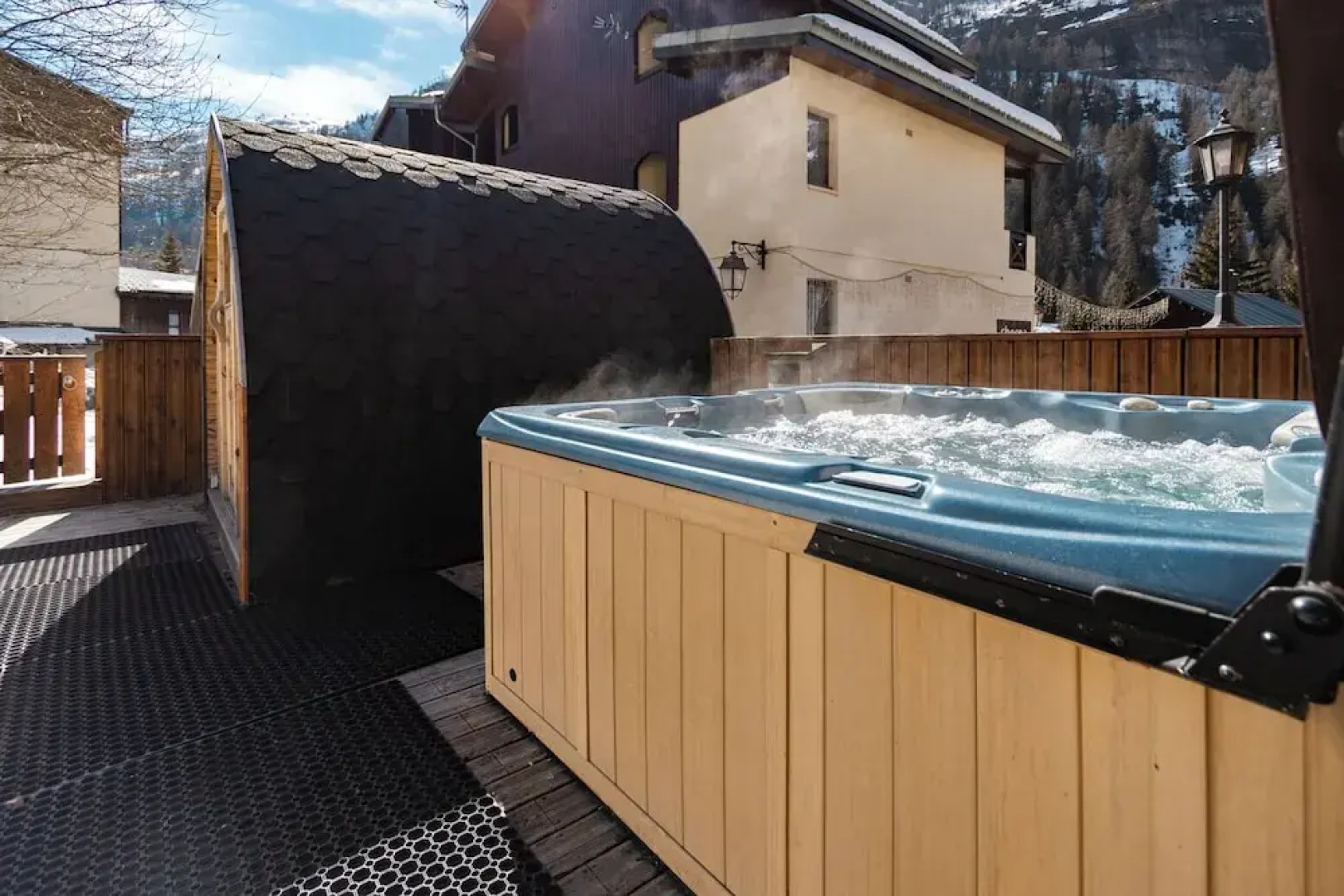 Chalet Cœur des Brévières by Chalet Chardons