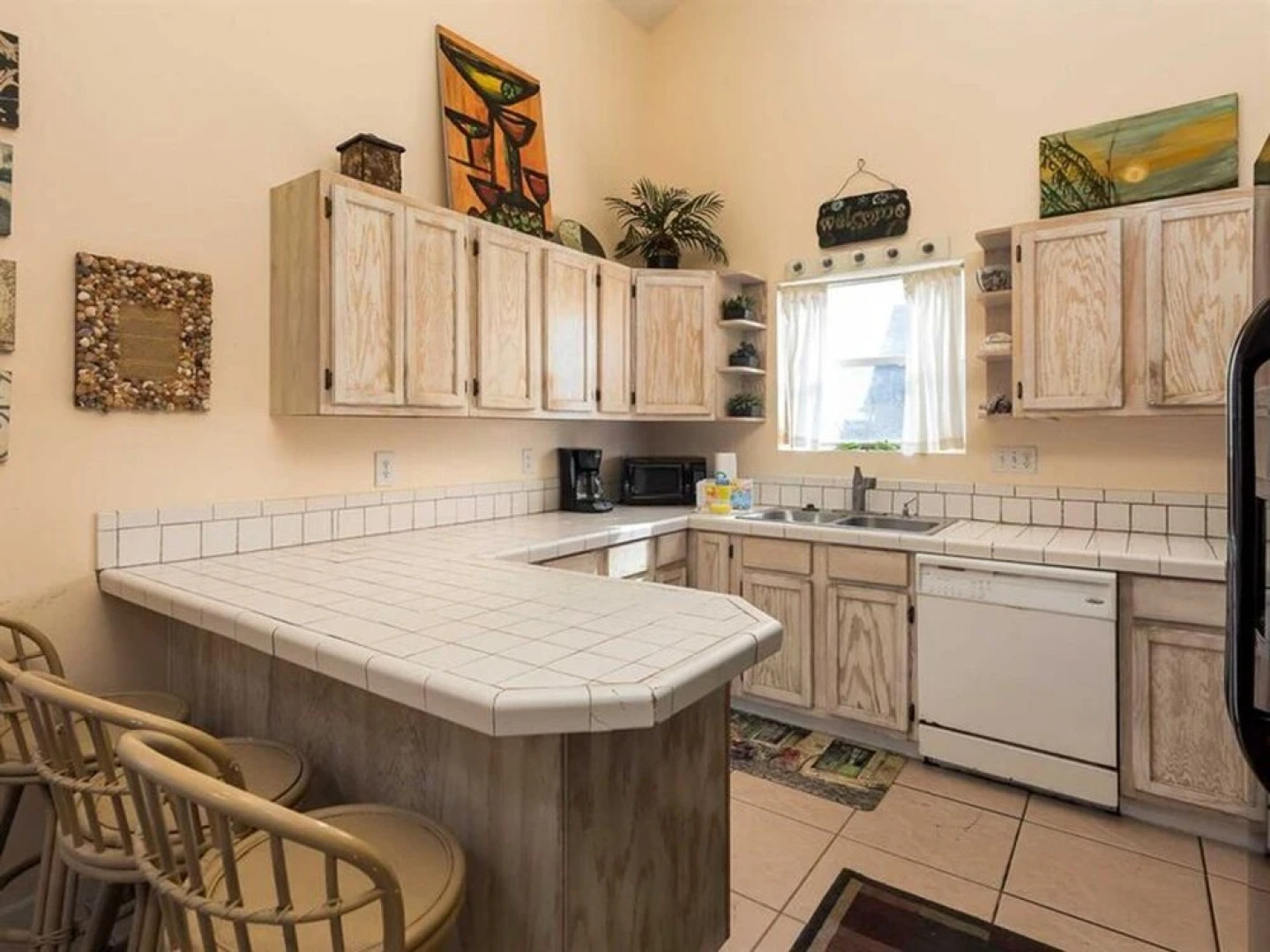 Ocean Seaduction by Meyer Vacation Rentals