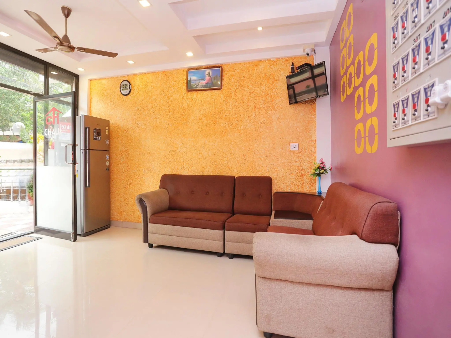 OYO 4706 Chalil Residency