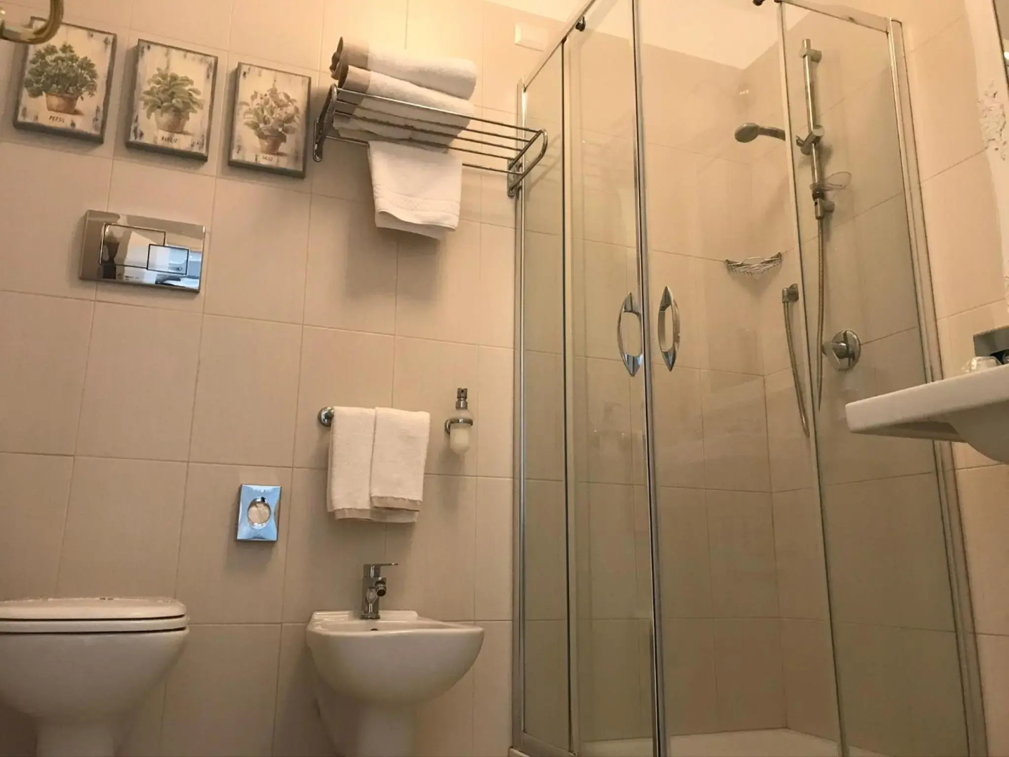 Marina Holiday Resort & Spa