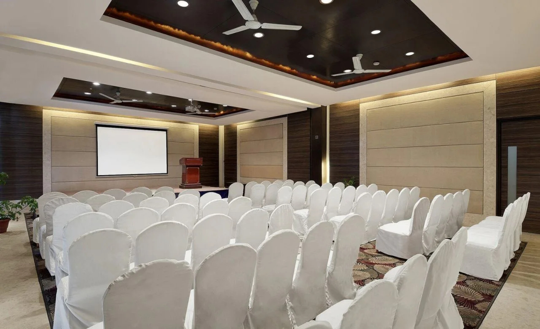 The Golden Palms Hotel & Spa