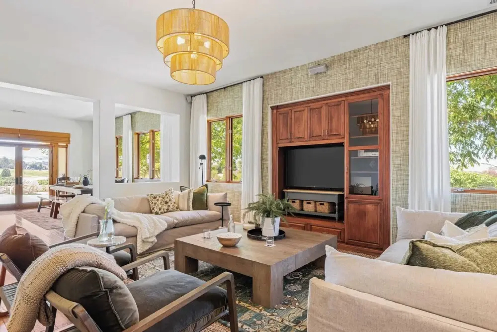 Wine Country Escape w/ Views + Wine Cellar & Gym Caterina Dusi Vineyard by Avantstay