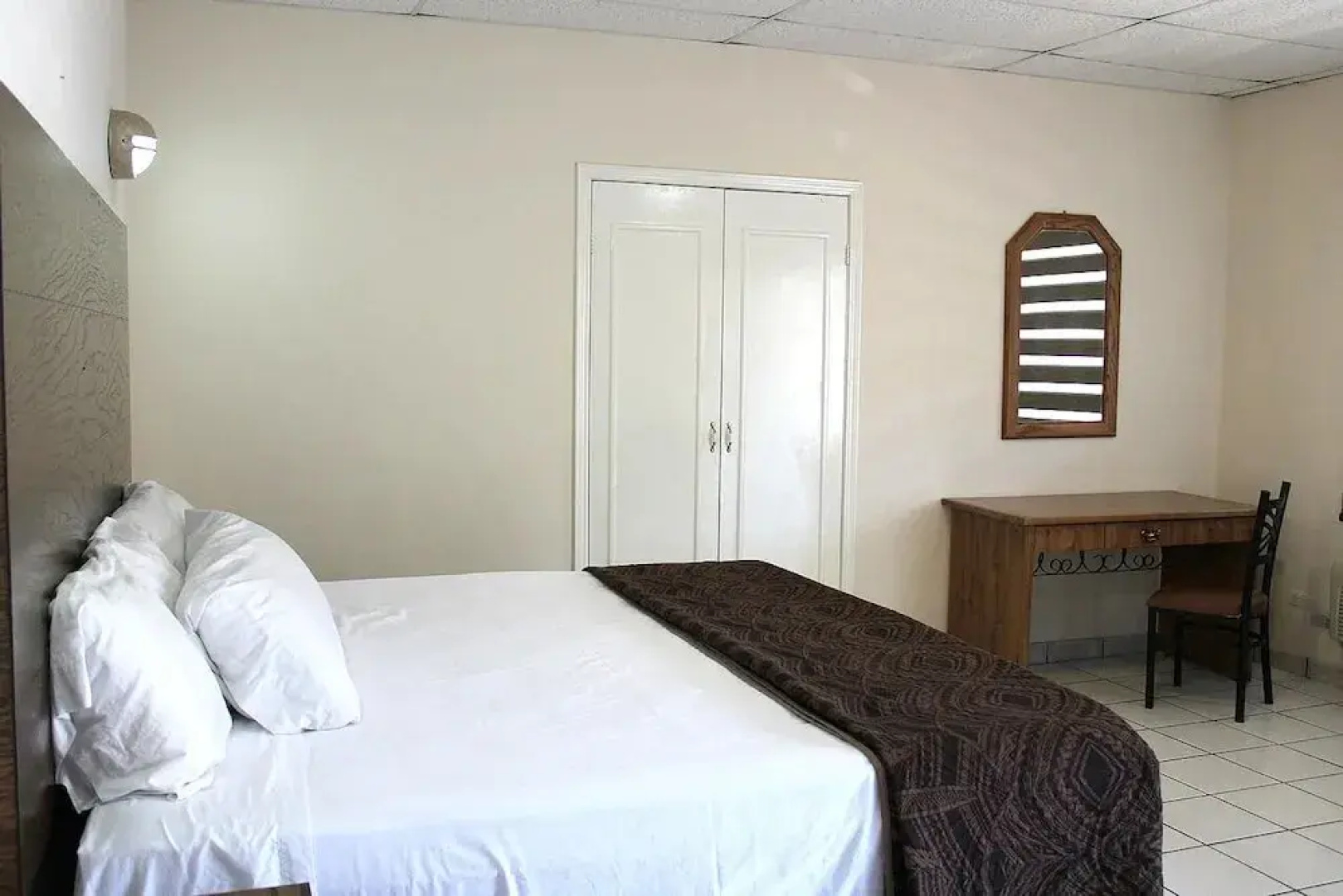 Hotel Sntenario
