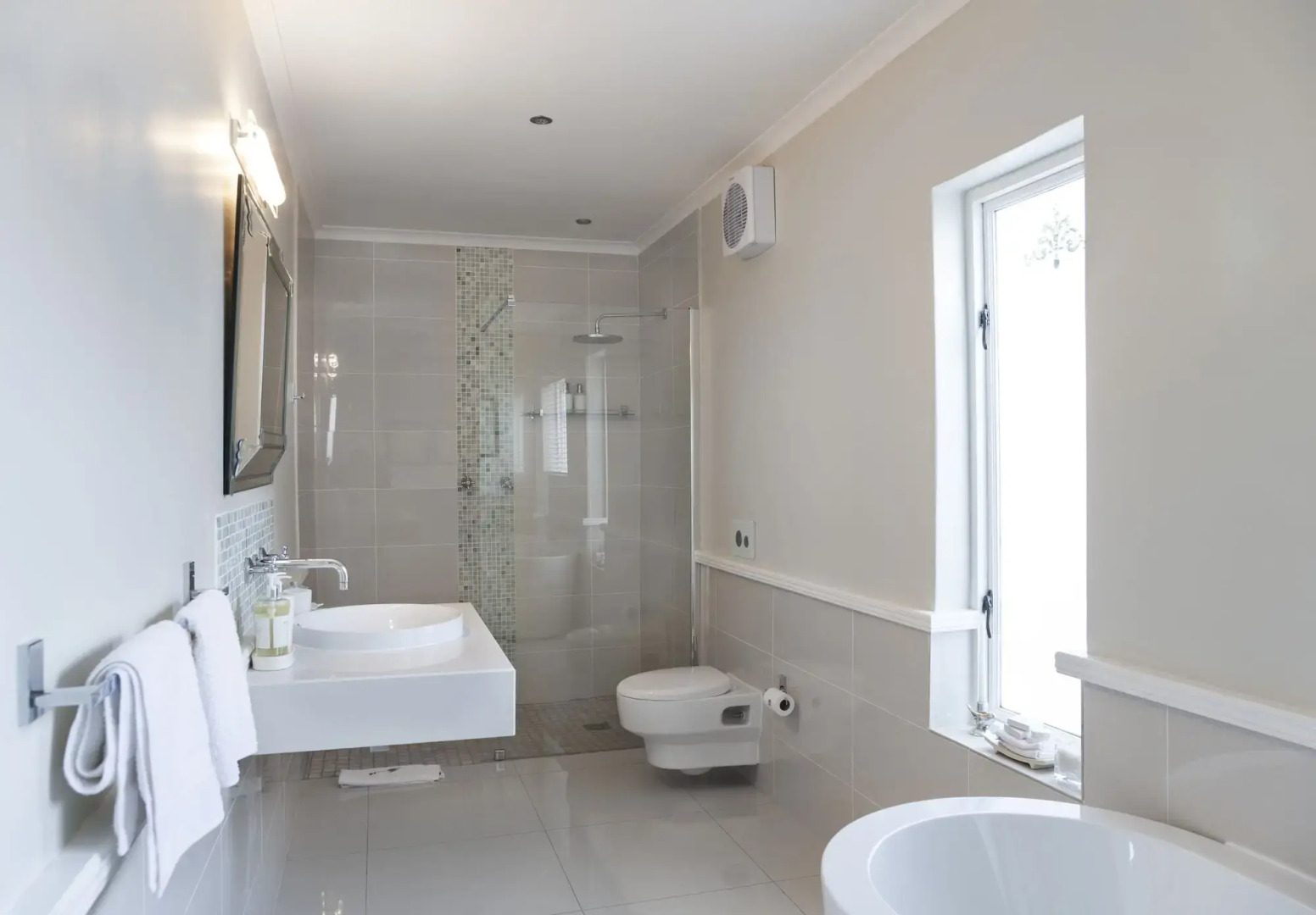 Admiralty Beach House