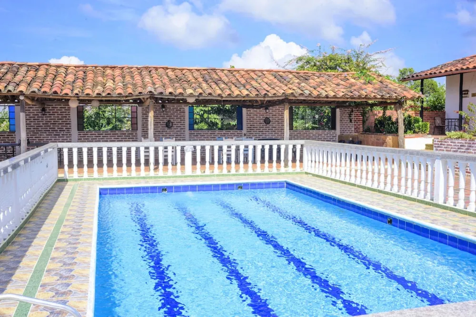 Hotel Campestre Santuario