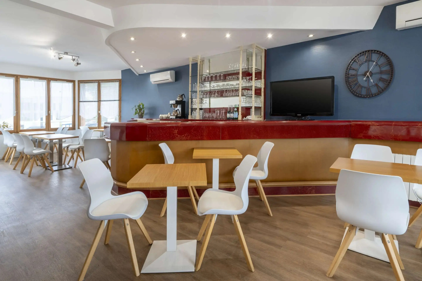 Sure Hotel by Best Western Saintes