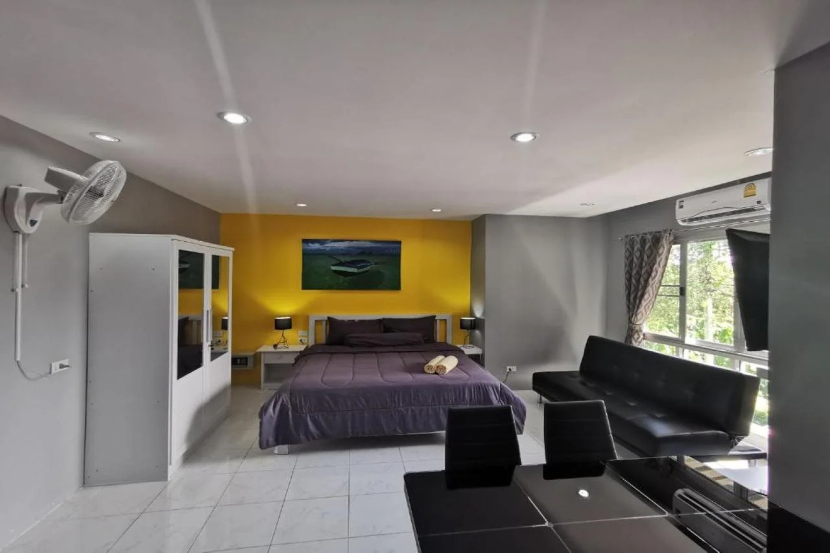 Karon Studio Apartment