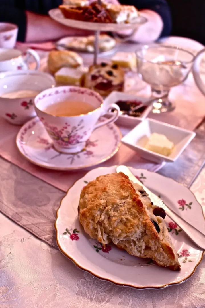 Rose Manor Inn B & B