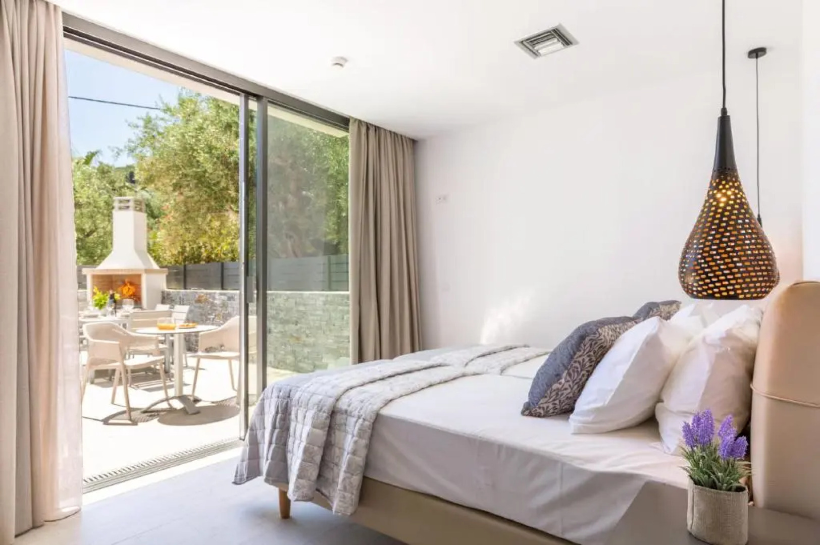 Villa Bougainvillea Boutique 1 by Villa Plus