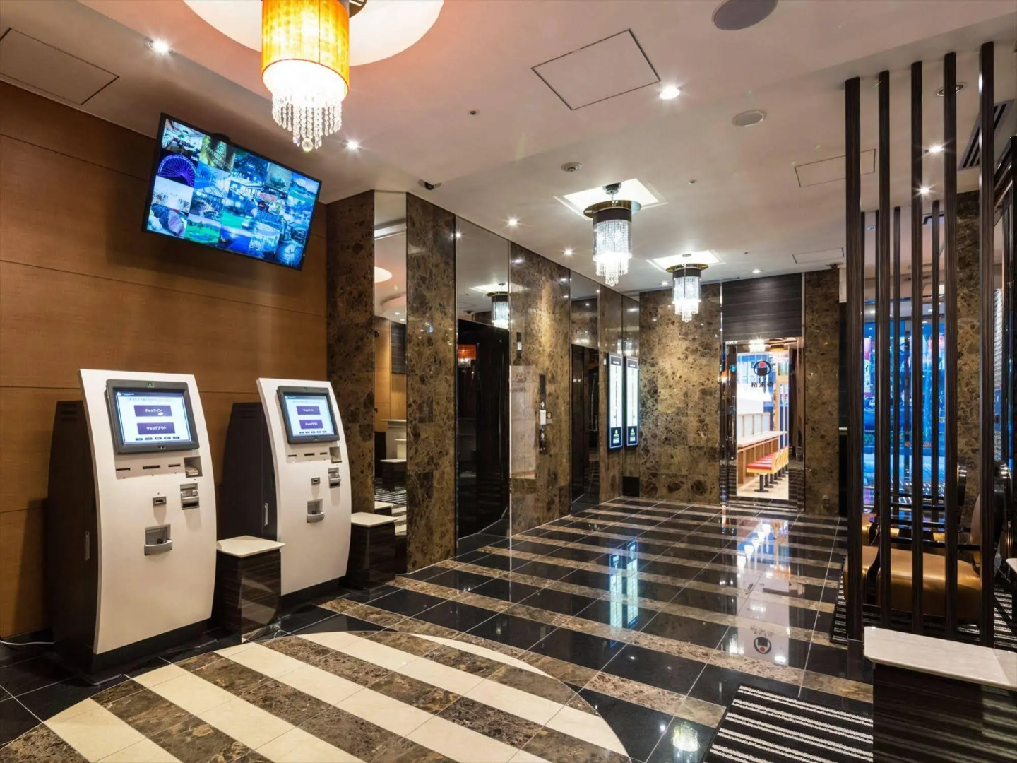 Отель Apa Hotel Kanda Jimbocho Ekihigashi