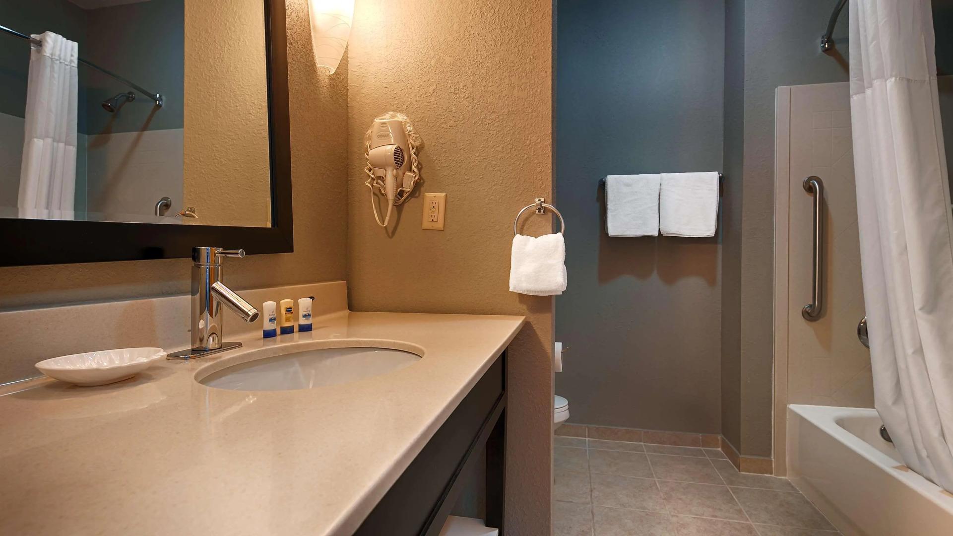 Best Western Plus Magee Inn And Suites