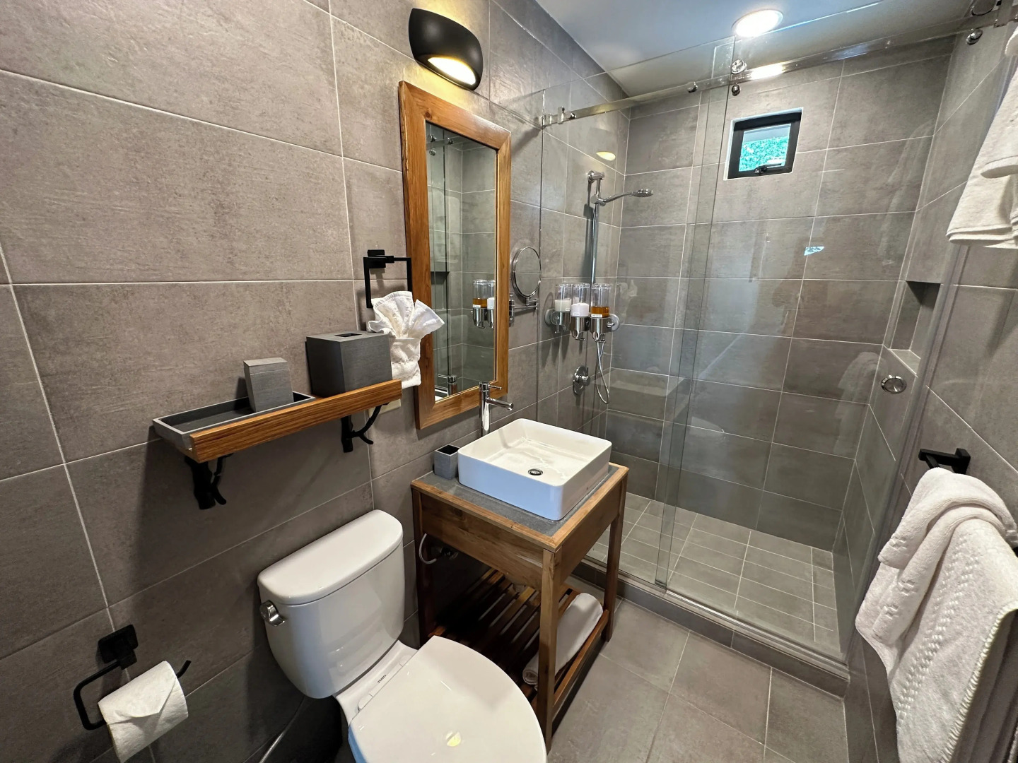 Mt. Plaisir Estate Hotel