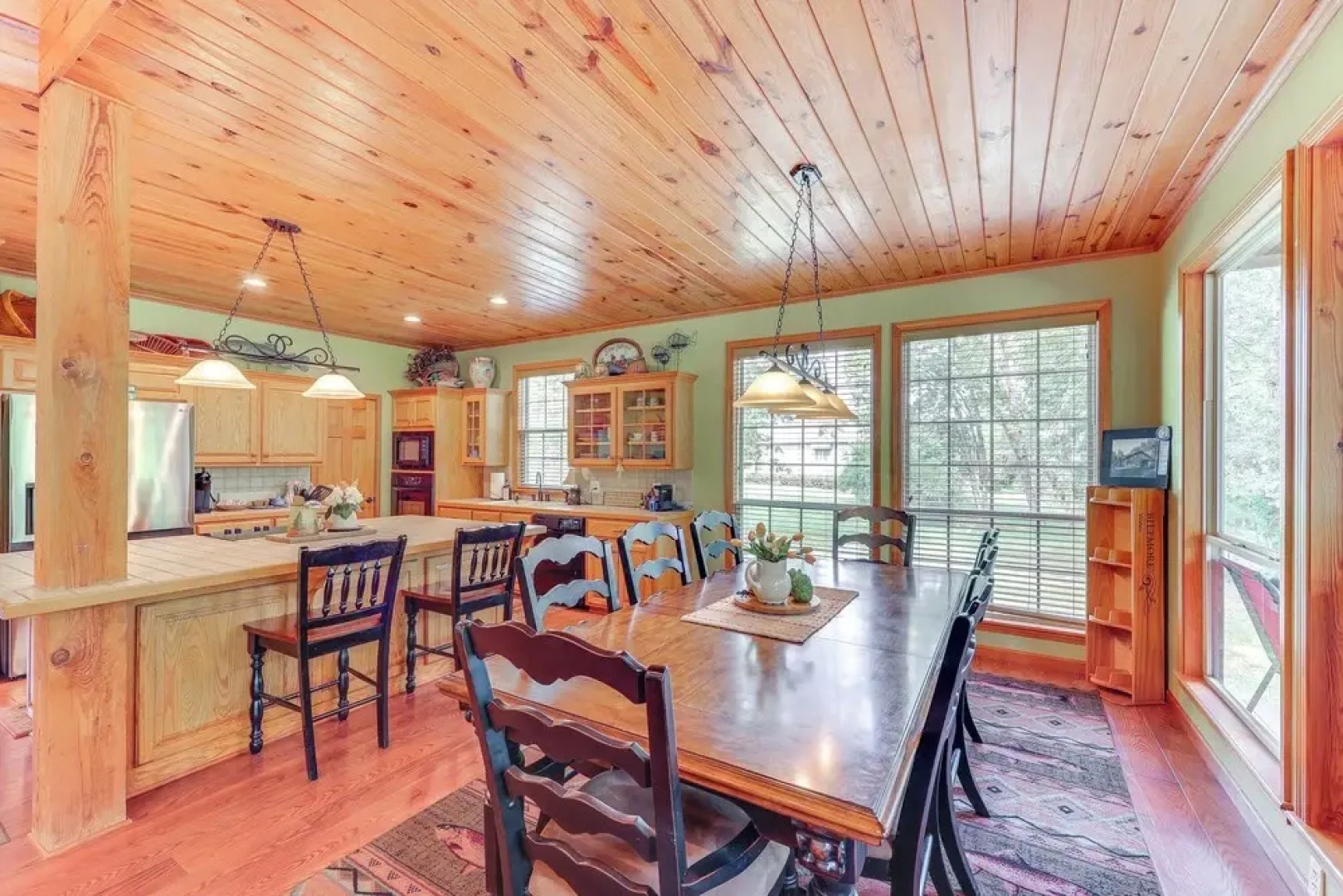 Riverfront Cabin on 2 Acres in Glenwood!