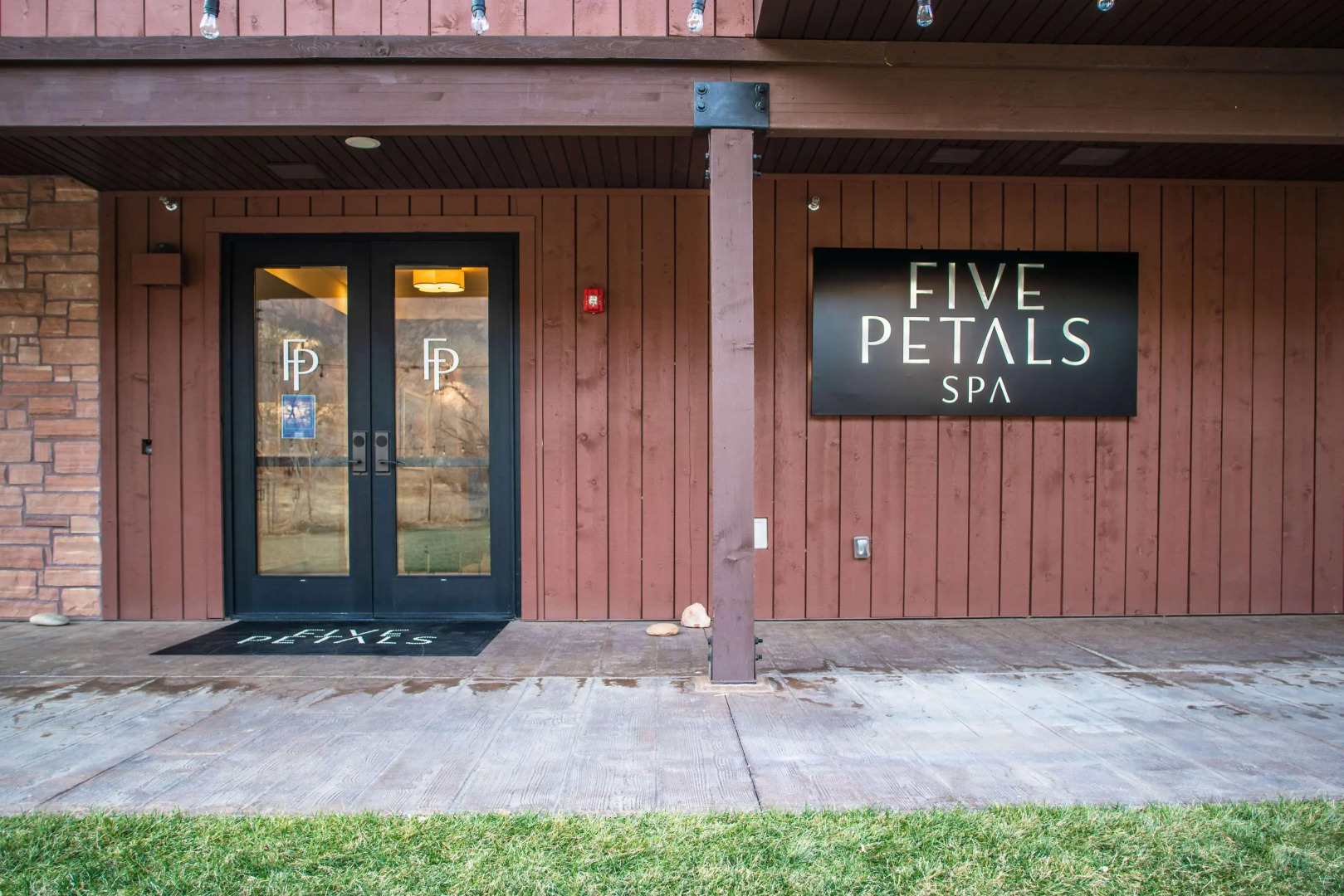 Cliffrose Springdale, Curio Collection by Hilton