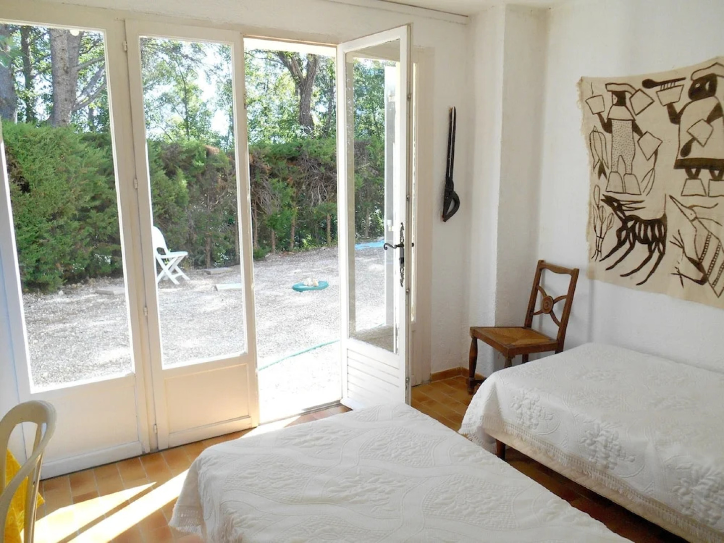 Villa With 6 Bedrooms in Saint-paul-en-forêt, With Wonderful Mountain View, Private Pool and Furnished Garden