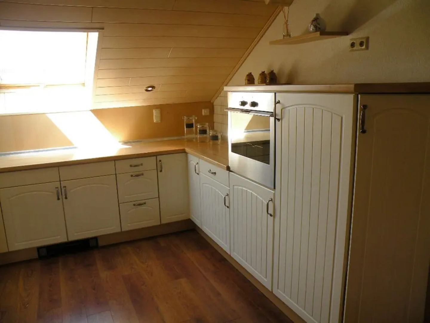 Large Apartment with Private Terrace near Kleve & Goch