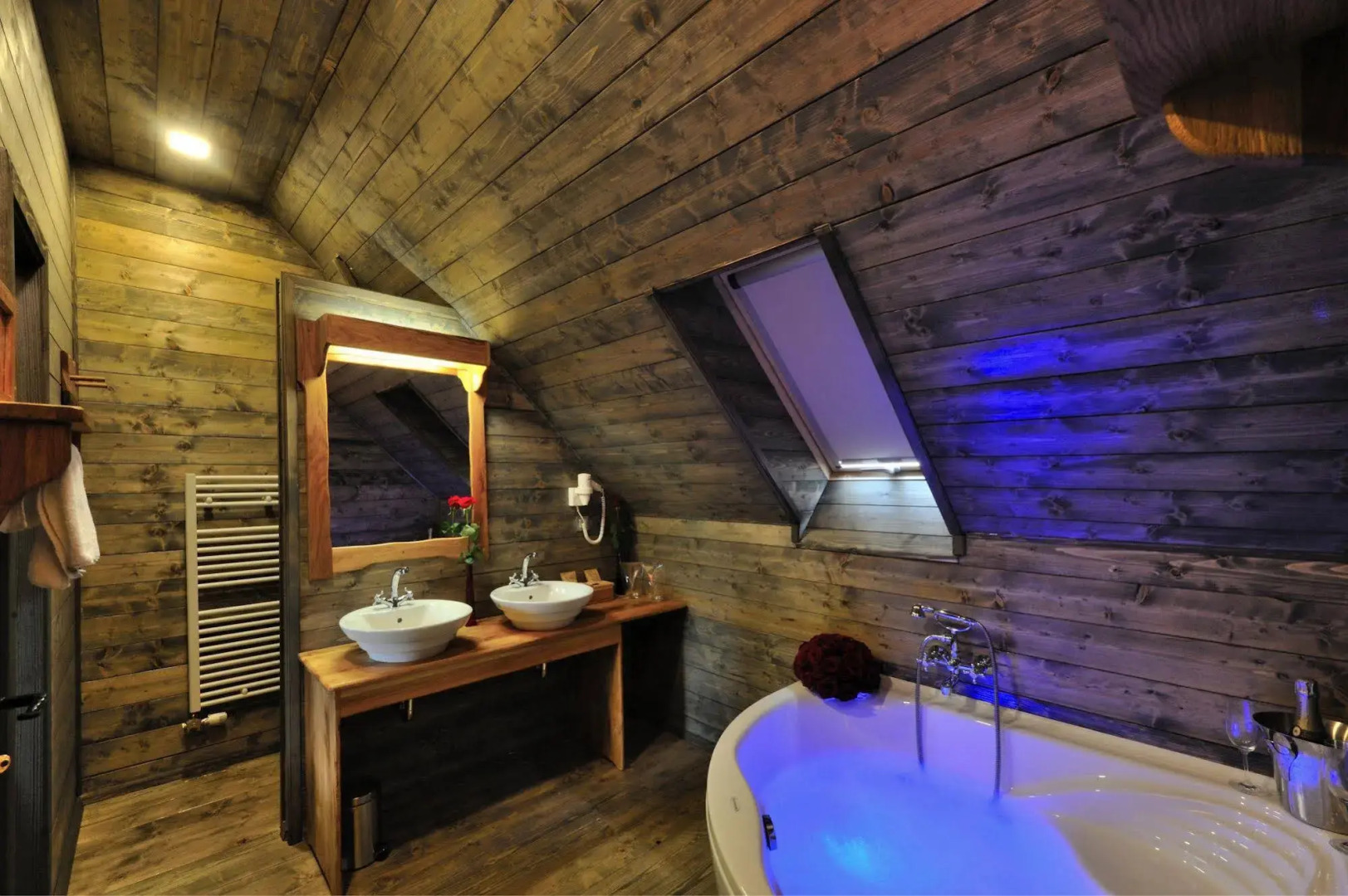 Ethno Houses Plitvica Selo