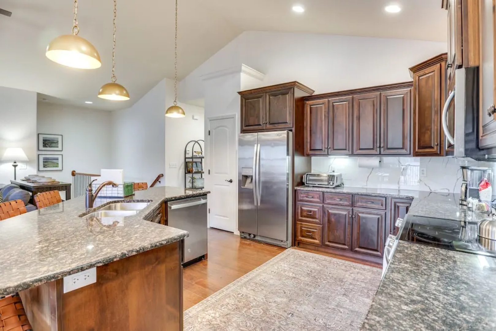 Golf-course View Resort Home in Lake of the Ozarks