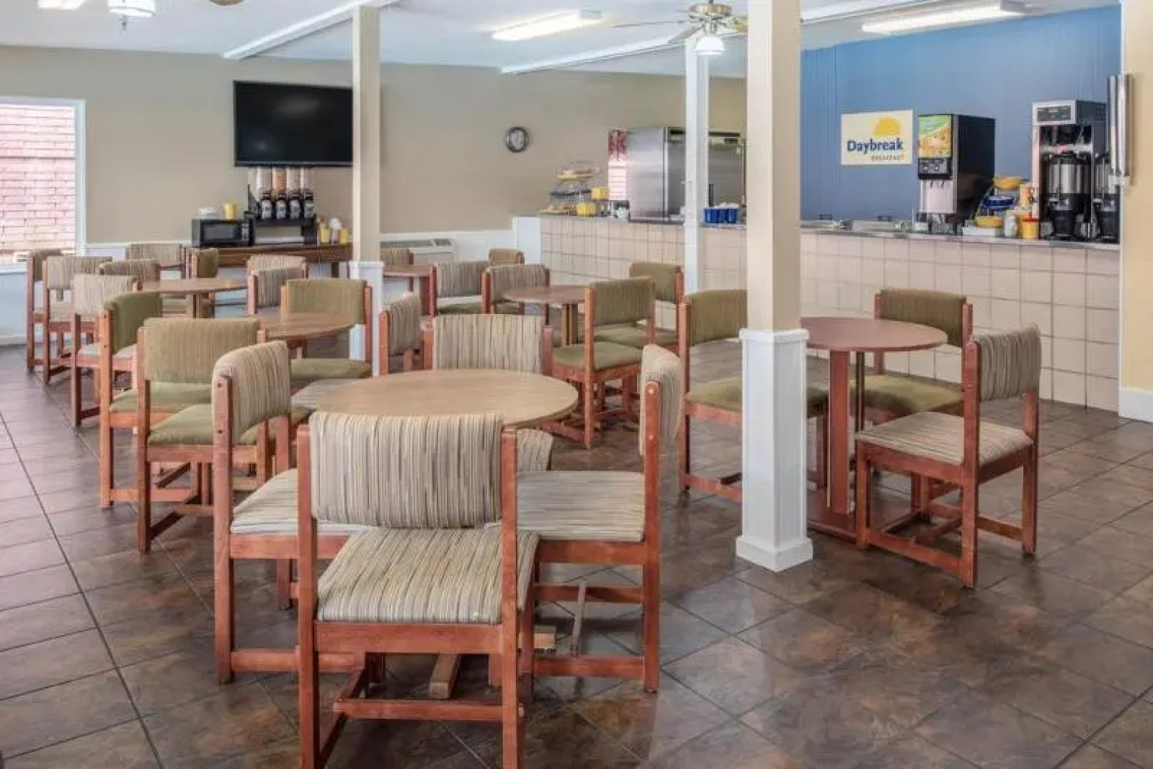 THE BRANSINN Entertainment District