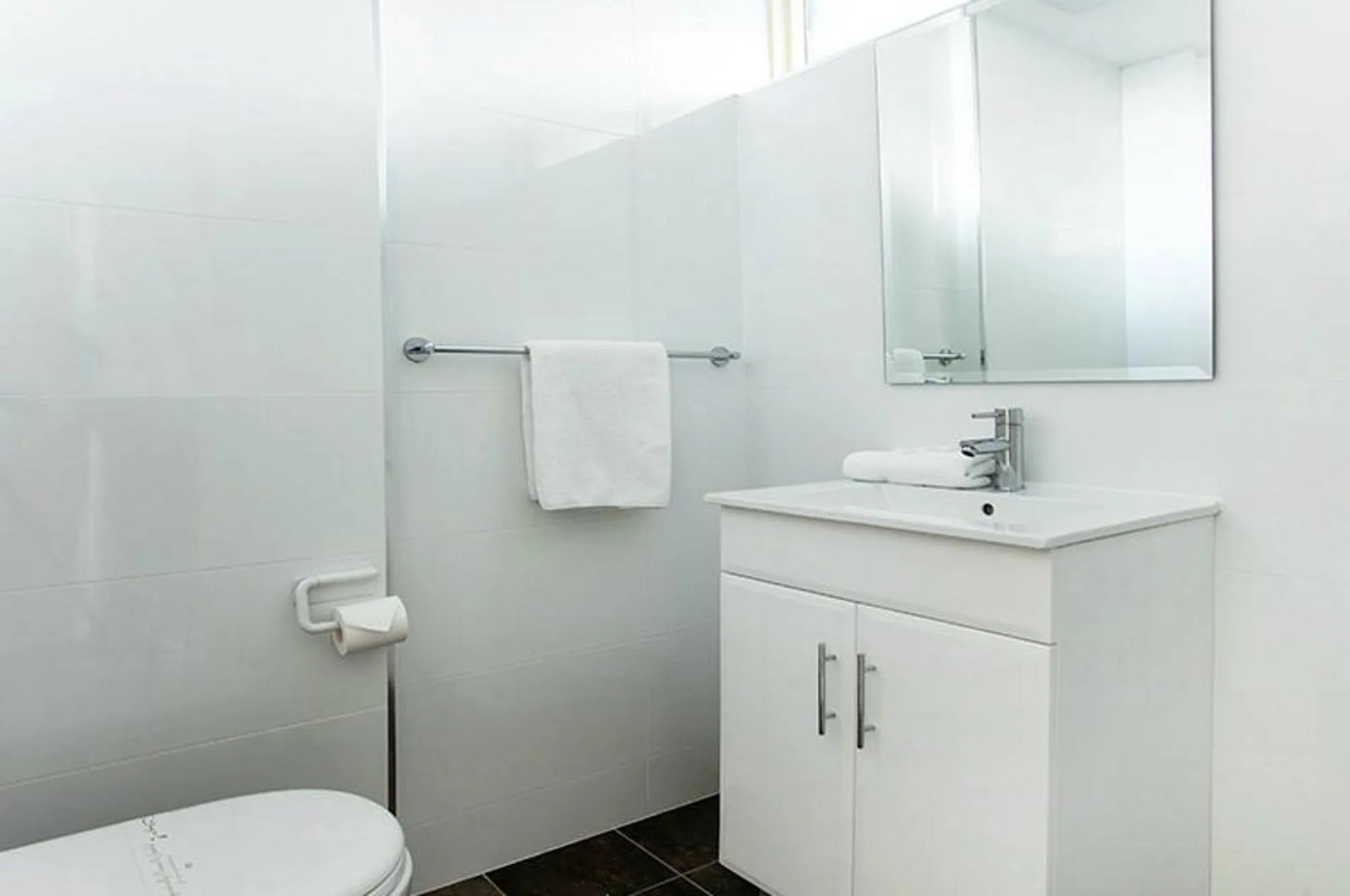 Lake Jindabyne Hotel