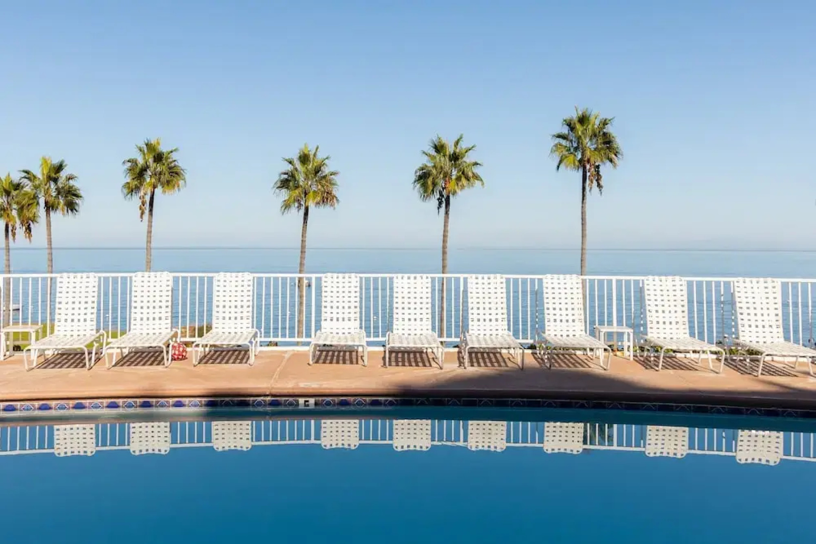 Camino De Flores by Avantstay Views Pool Beach Access Community Amenities