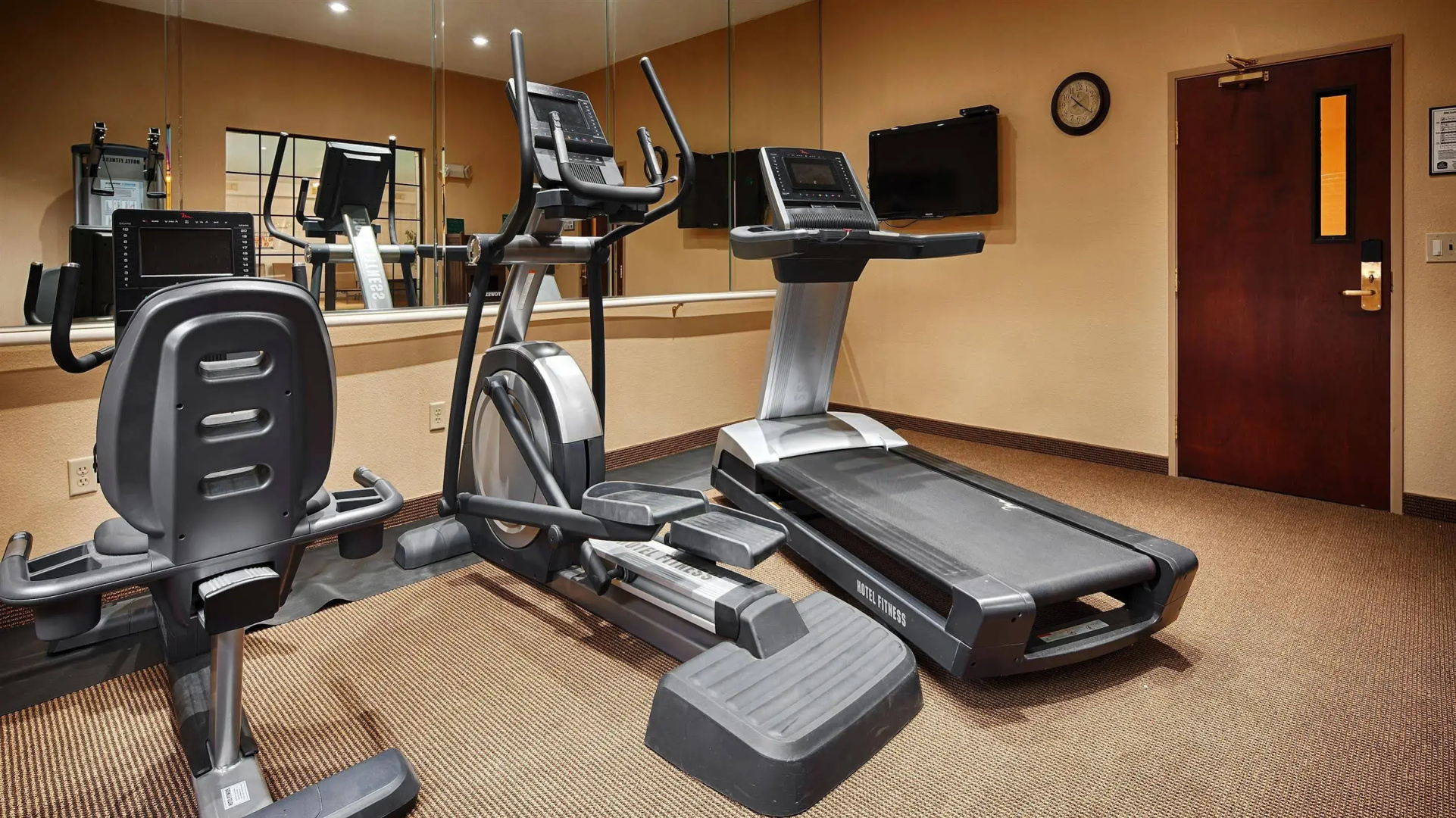 Best Western Plus Shamrock Inn & Suites